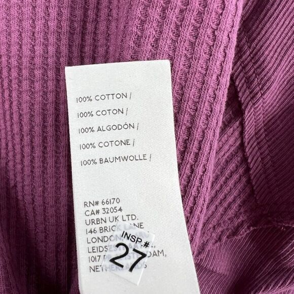 Free People Women's Santa Clara Thermal Top Mulberry  NWT size Medium - Picture 4 of 5